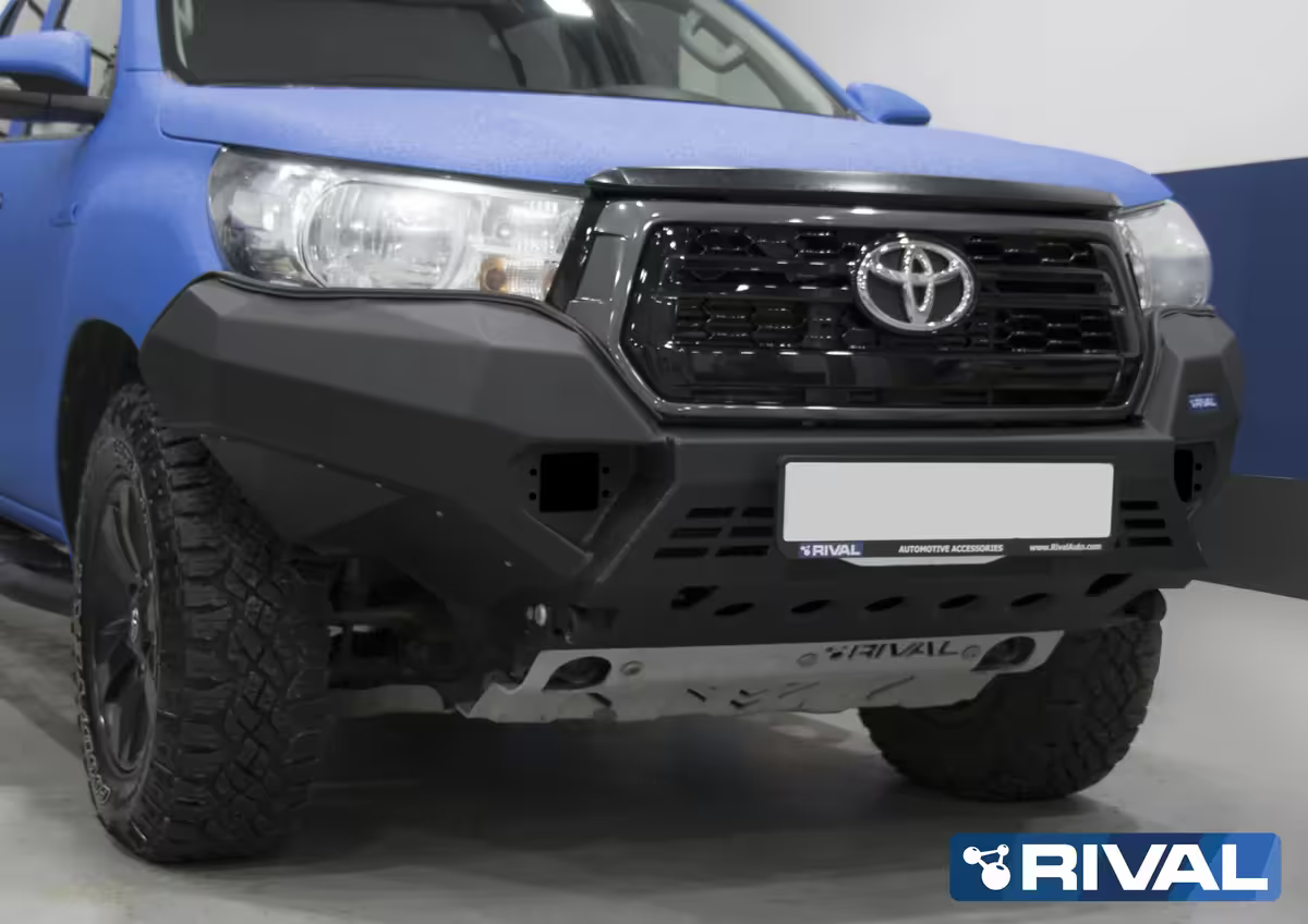 Toyota Hilux 2018-2021 Aluminum Front Bar with RIVAL Fog Lights Shield Protection