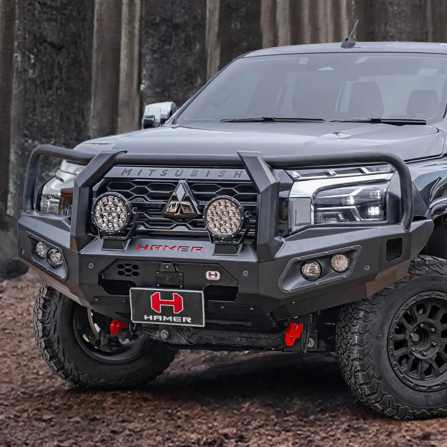 Right side angle of Mitsubishi Triton MV 2024 showing Hamer King Plus Bull Bar, premium steel bumper replacement with E-Mark LED lighting.