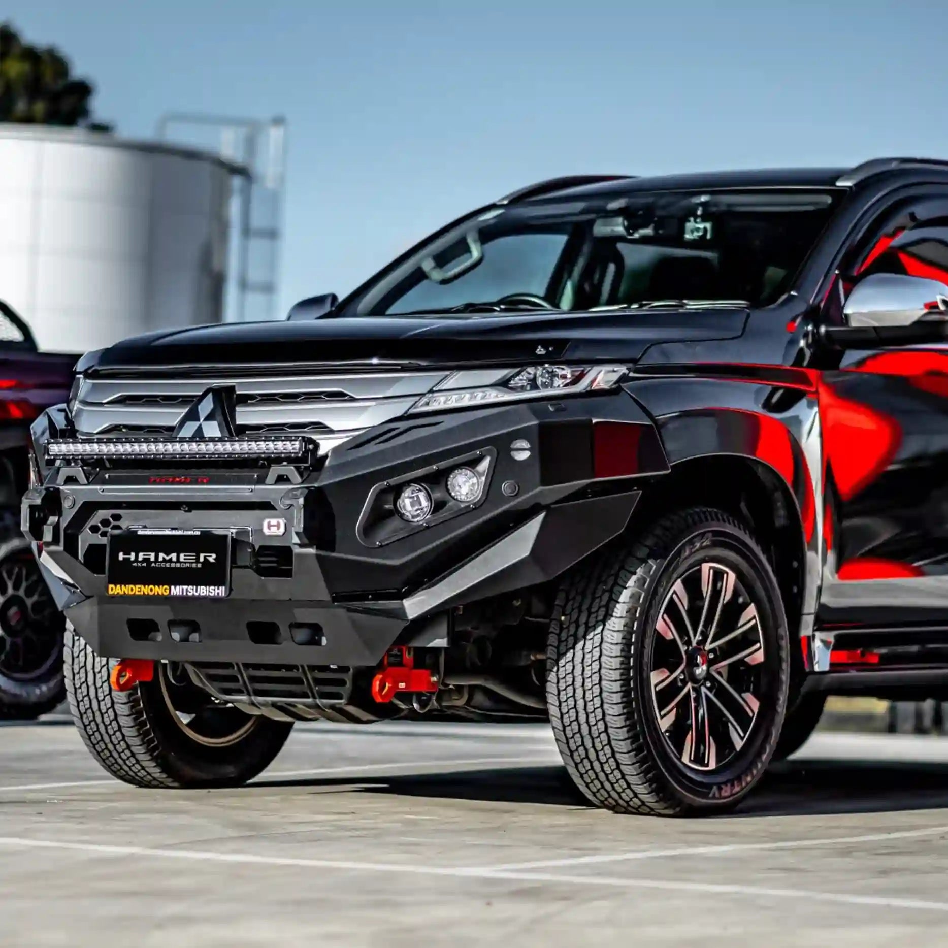 Mitsubishi Pajero Sport QG (2024–Present) with Hamer King Bull Bar, seamlessly integrating factory sensors and camera relocation.