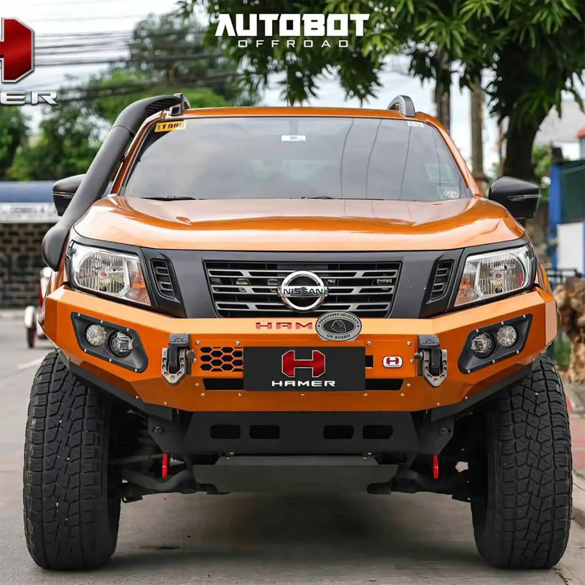 Front view of Nissan Navara NP300 (2015–2020) fitted with Hamer King Series Bull Bar, ADR compliant with 3 mm steel and integrated LED lighting.