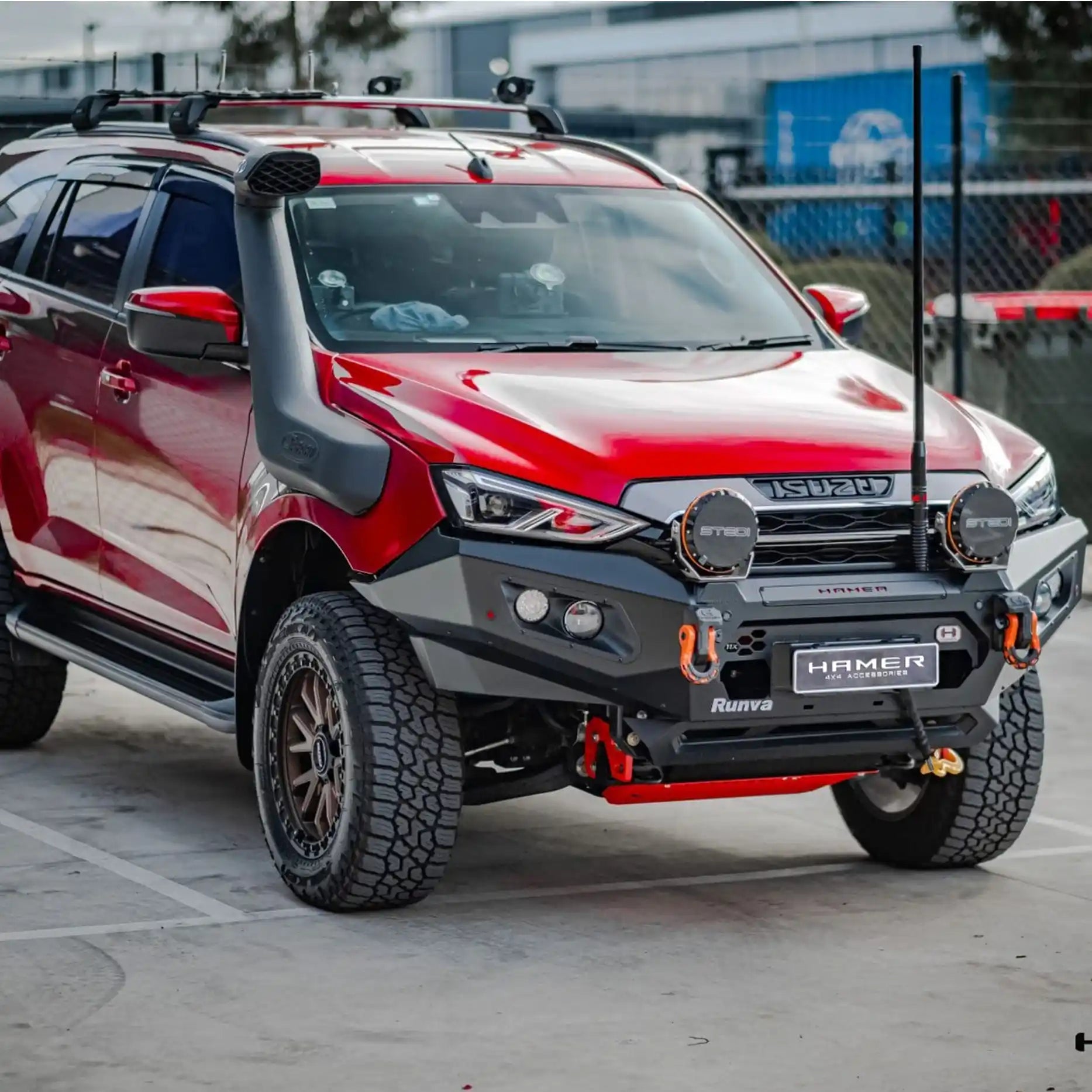 Left side view of Isuzu MU-X 2016–2020 equipped with Hamer King Series Plus Bull Bar, designed with Australian engineering, strong recovery points, and sleek integration.