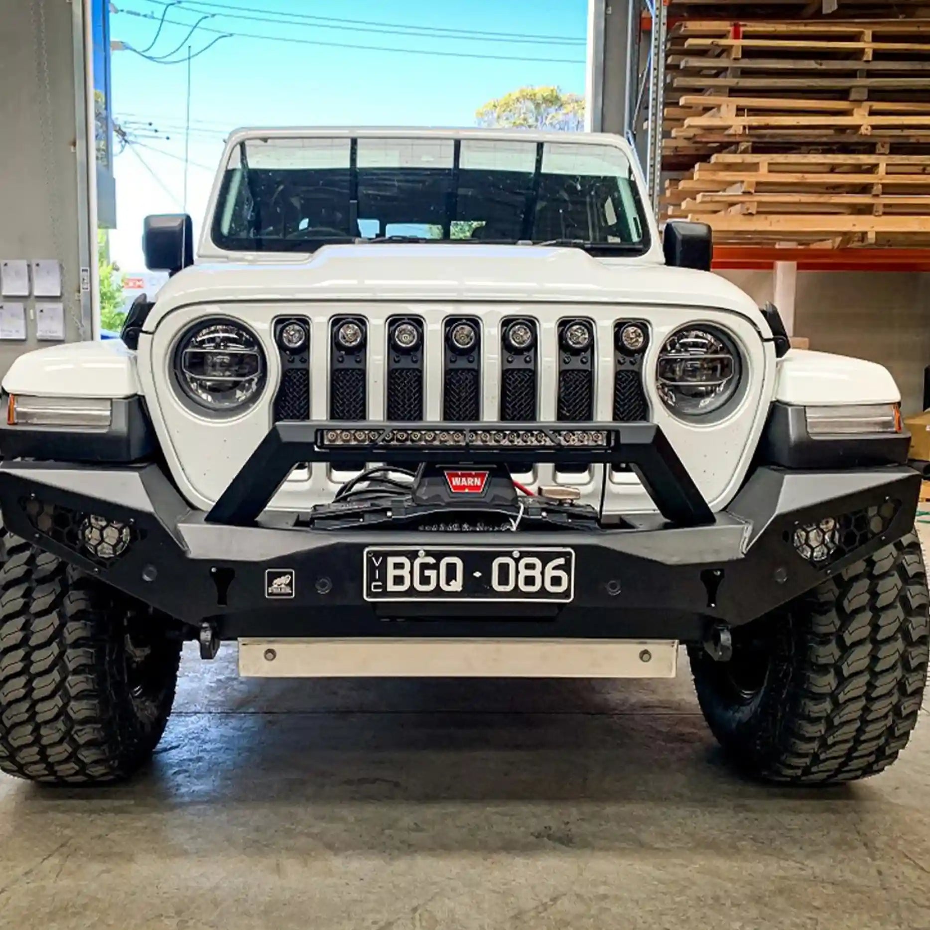 Front-facing close-up of the Offroad Animal Predator Bull Bar on a Jeep Wrangler JL, built to Australian standards and designed for confident off-road touring. Elevated 4x4’s premium installation enhances airflow, safety, and aggressive visual appeal.