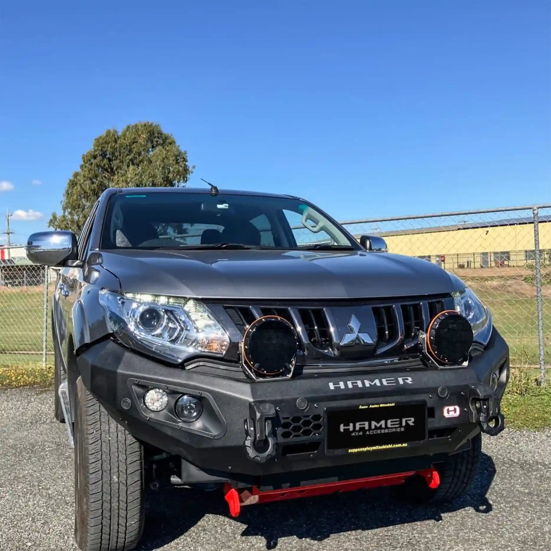 Left profile of Hamer King Series Bull Bar on Triton MQ (2015–2018), showing winch access, recovery points, and aerial mounting options.