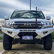 Front view of the Offroad Animal Predator Bull Bar on a Toyota Land Cruiser 200 Series, featuring its aggressive styling and integrated LED light bar slot. Installed by Elevated 4x4, this high-performance bull bar enhances airflow, winch access, and off-road protection for 4WD owners across Newcastle and the Hunter Valley.