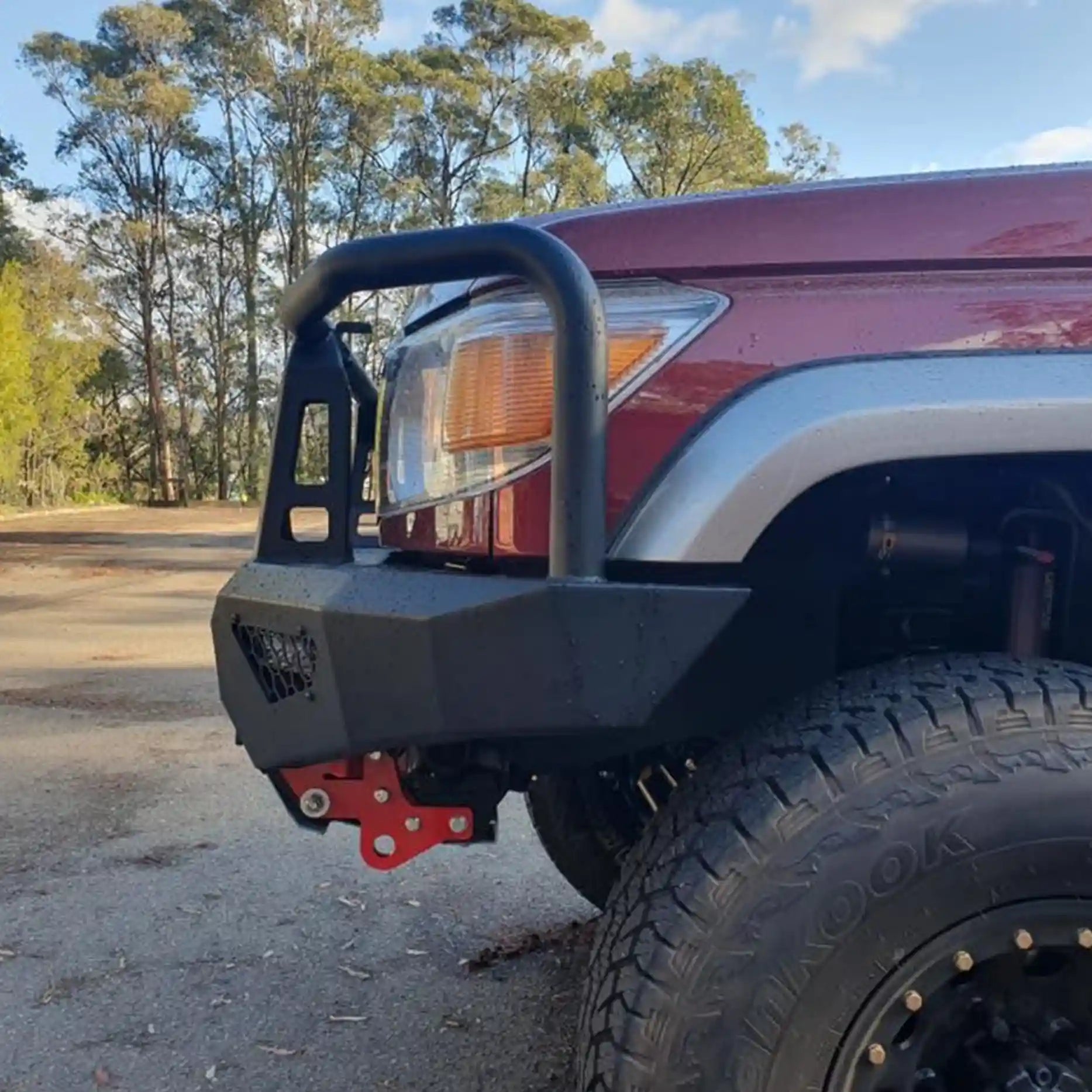 Close-up left detail of the Offroad Animal Toro Bull Bar on a Toyota Land Cruiser 79 Series, showing its seamless welds, high airflow vents, and robust finish. Professionally installed by Elevated 4x4, it’s the ideal upgrade for strength and style throughout the Hunter Valley and Central Coast.
